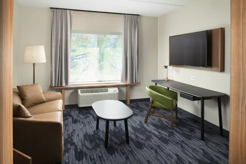 Fairfield Inn & Suites Athens 4