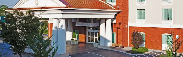 Holiday Inn Express & Suites Lenoir City (Knoxville Area) by IHG 4