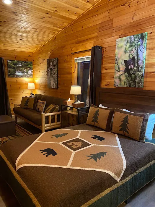 Bigfoot Ocoee Outfitters Lodge Room One 4