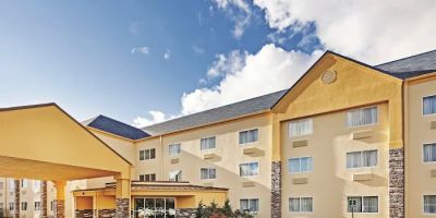 La Quinta Inn & Suites by Wyndham Knoxville Airport