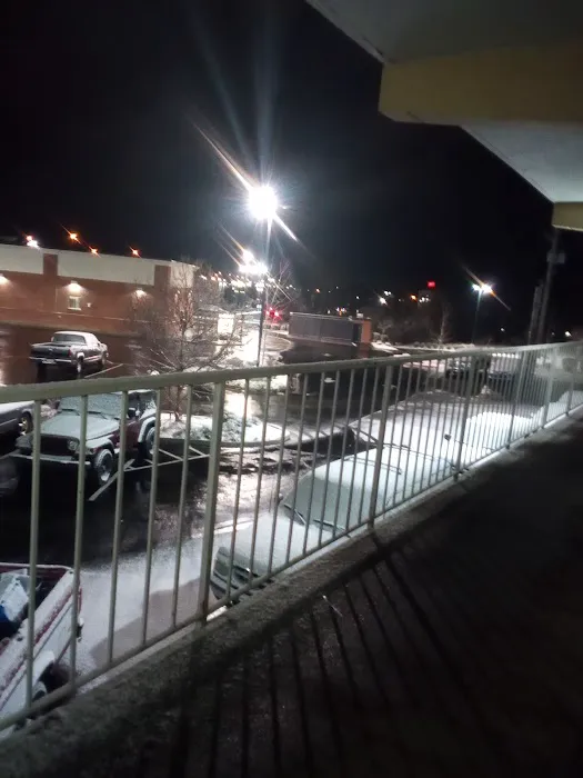 Americas Best Value Inn 4