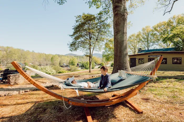 Tremont Lodge & Resort 4
