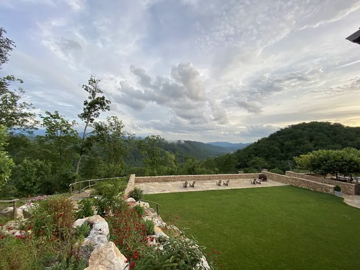Blackberry Mountain 4