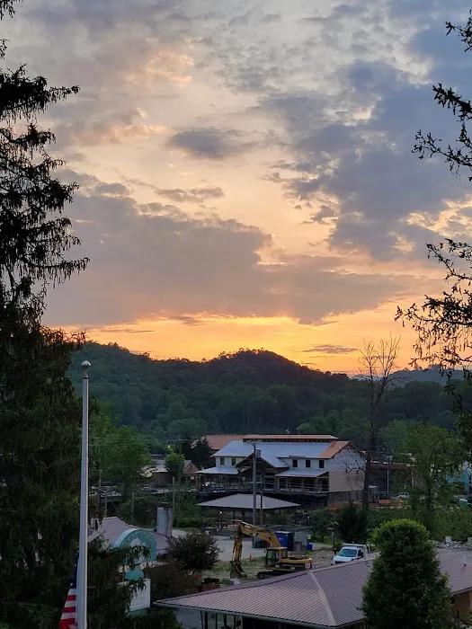 Stonebrook Lodge Bryson City 4