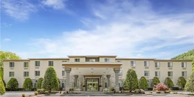 Best Western Plus River Escape Inn & Suites