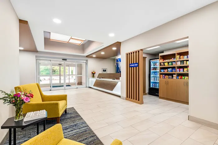 Holiday Inn Express & Suites Sylva - Western Carolina Area by IHG 4