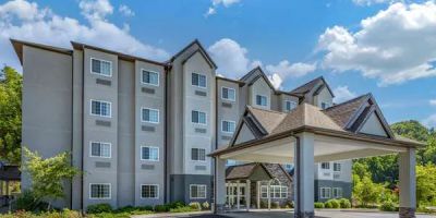 Microtel Inn & Suites by Wyndham Sylva Dillsboro Area