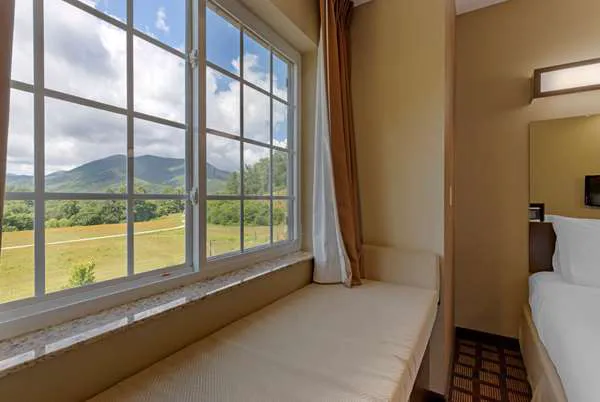 Microtel Inn & Suites by Wyndham Sylva Dillsboro Area 4