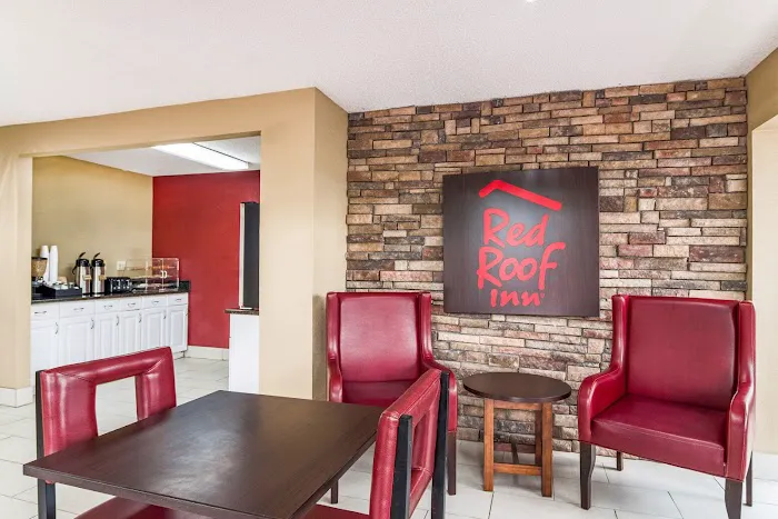 Red Roof Inn Acworth - Emerson/ LakePoint South 4
