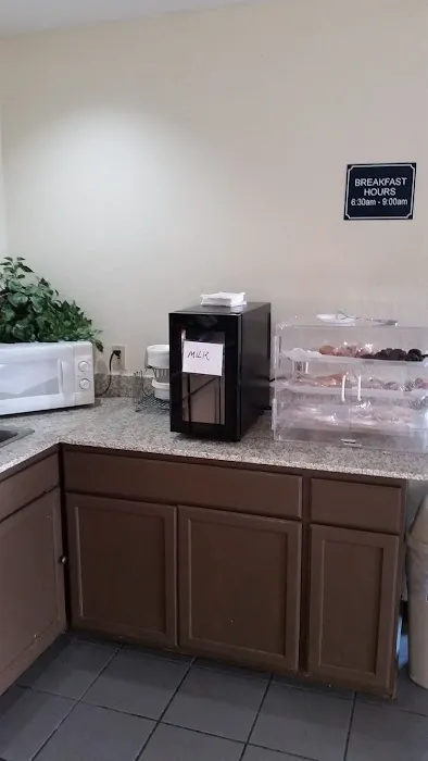 Americas Best Value Inn Acworth Kennesaw 4