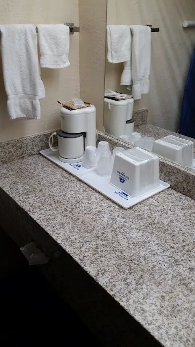 Americas Best Value Inn Acworth Kennesaw 4