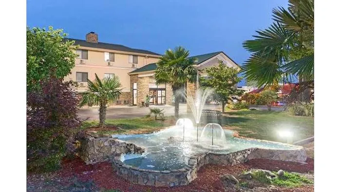 Super 8 by Wyndham Anderson/Clemson Area 4