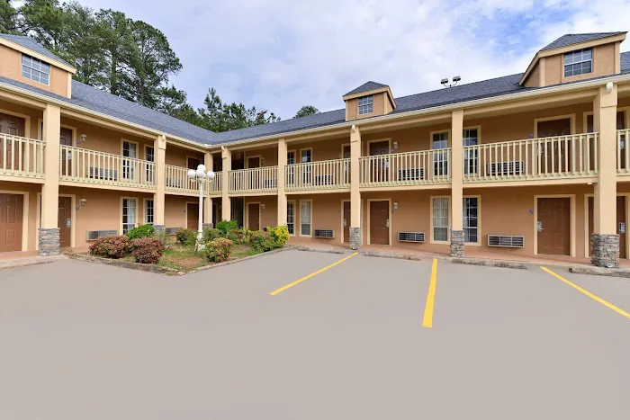 Americas Best Value Inn Anderson, SC 4