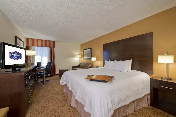 Hampton Inn Anderson 4
