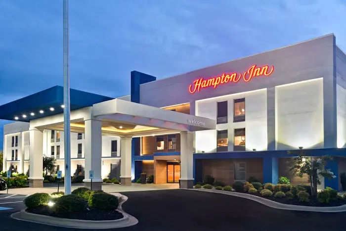 Hampton Inn Anderson 4