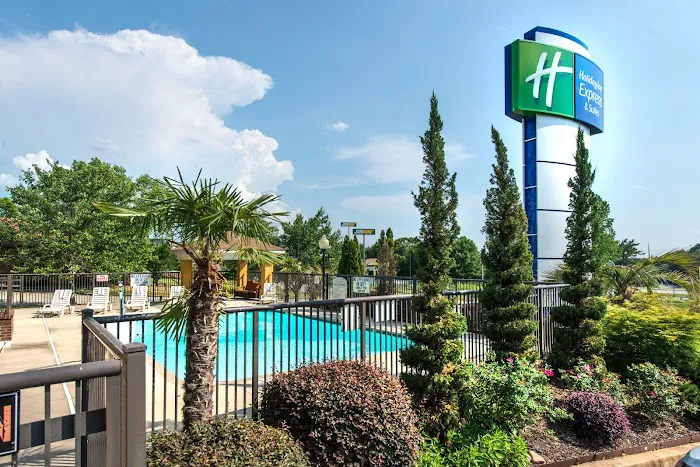 Holiday Inn Express & Suites Anderson-I-85 (Hwy 76, Ex 19B) by IHG 4