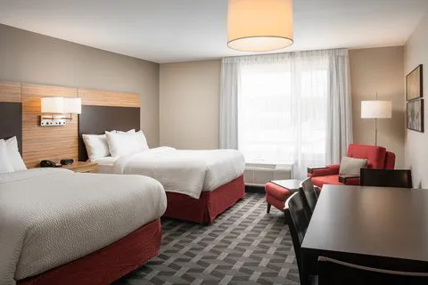 TownePlace Suites Cleveland 4