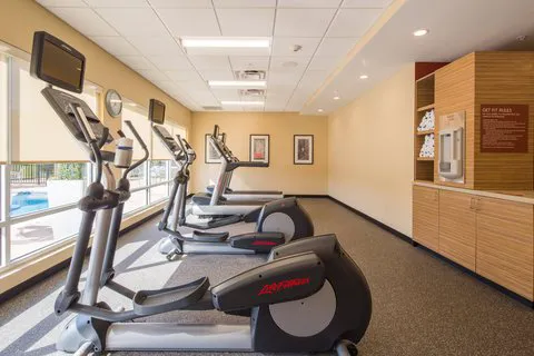 TownePlace Suites Cleveland 4