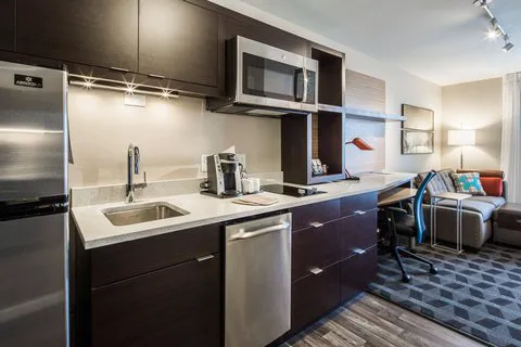 TownePlace Suites Cleveland 4