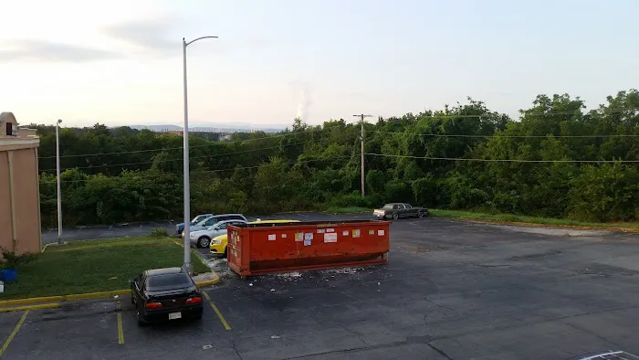 Budget Inn Alcoa 4