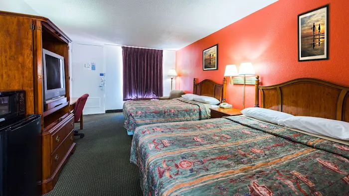 OYO Hotel McGhee Tyson Airport 4