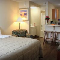 Daybreak Suites Extended Stay - Cleveland