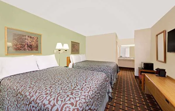 Days Inn by Wyndham Cleveland TN 4