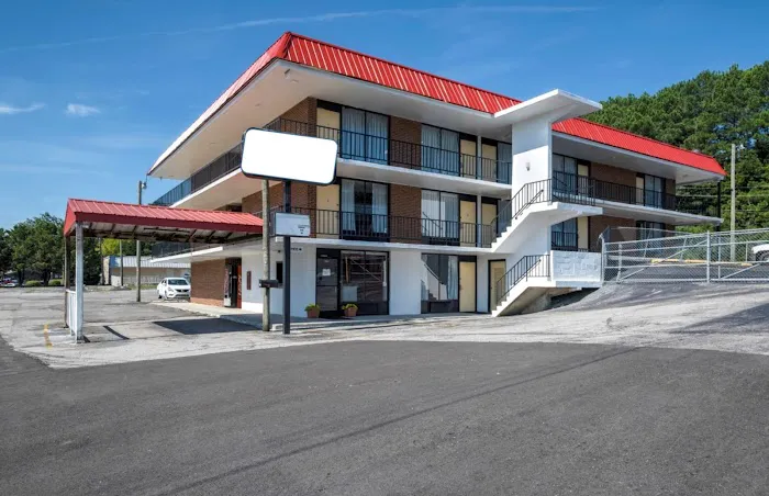 OYO Hotel Cleveland, TN 4