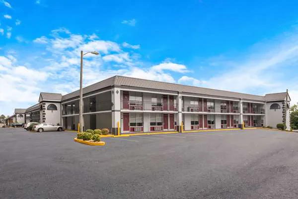 Rodeway Inn Cleveland TN I-75 4
