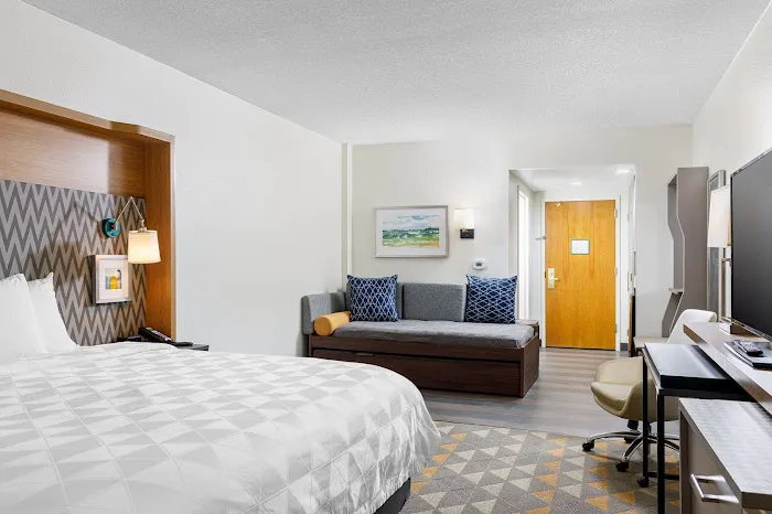 Holiday Inn Cleveland by IHG 4
