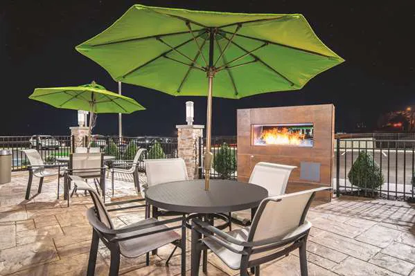 La Quinta Inn & Suites by Wyndham Cleveland TN 4