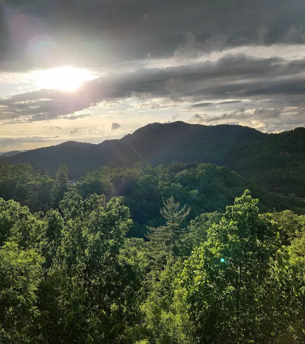 Sunset Pointe 4