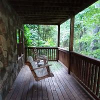 Smoky Bears Creek Lodge