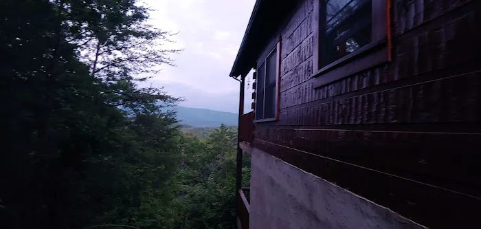 Majestic Eagle Cabin 4