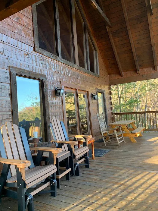 Majestic Eagle Cabin 4