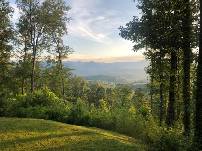 Cherokee Timber Lodge 3