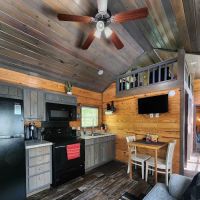 Triple 7's Tiny Home ico