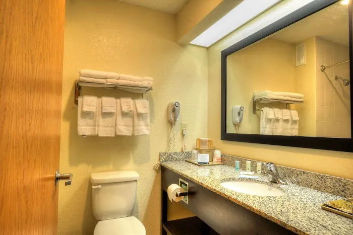 Quality Inn 3