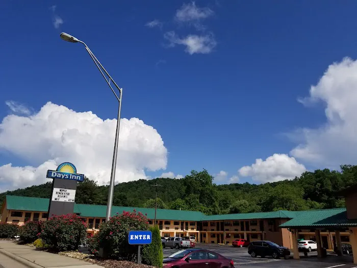 Days Inn by Wyndham Cherokee Near Casino 4