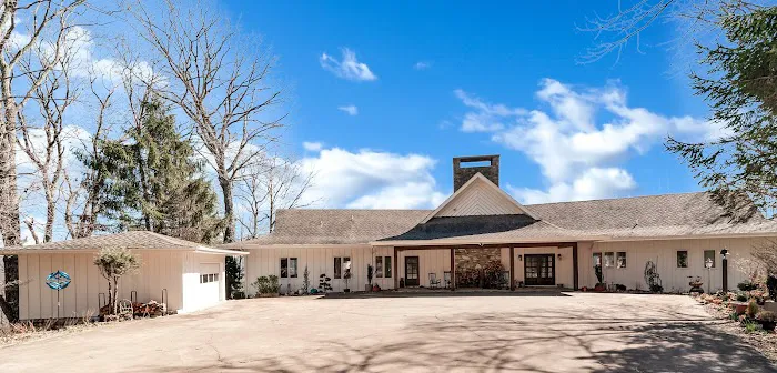 Smoky Mountain Luxury Retreat 4