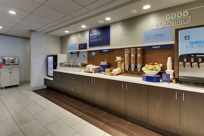 Holiday Inn Express Hotel Atlanta NW - Powder Springs 4