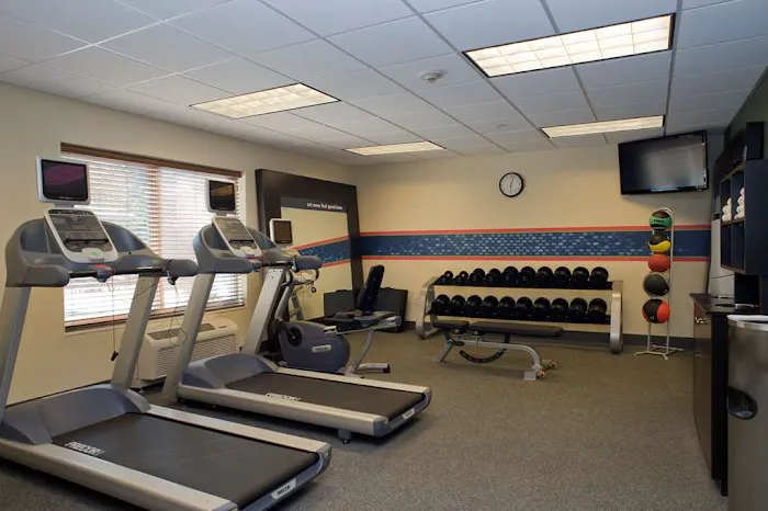 Hampton Inn Anderson/ Alliance Business Park 4