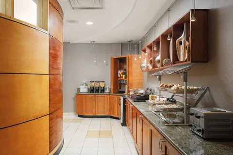 SpringHill Suites Knoxville at Turkey Creek 4