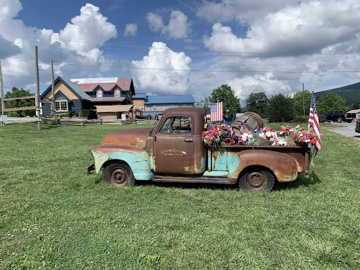 Look Out Lodge, Wears Valley, TN. 4