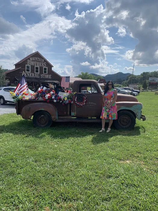 Look Out Lodge, Wears Valley, TN. 4