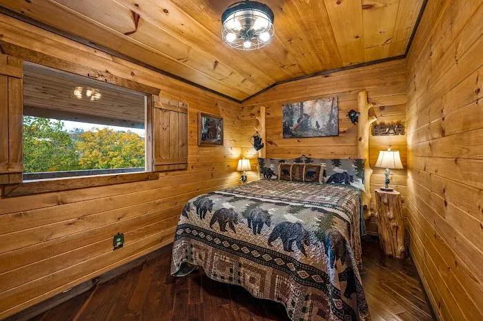 Bear Cub Bungalow 4