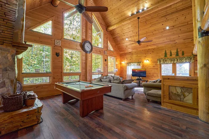 Mountain Treasure Cabin Vacation Rental 4