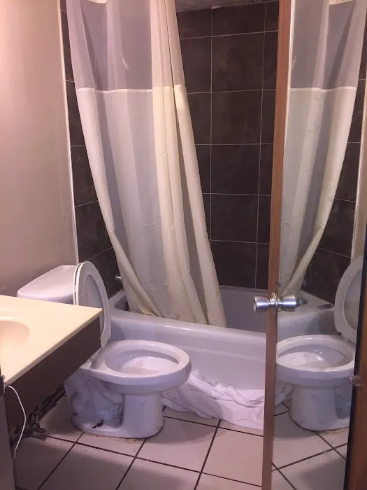 EXECUTIVE INN 5