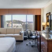 Hilton Knoxville