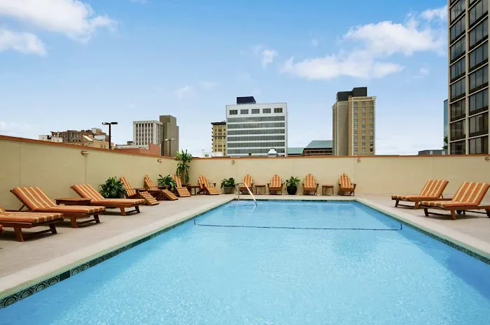 Hilton Knoxville 5